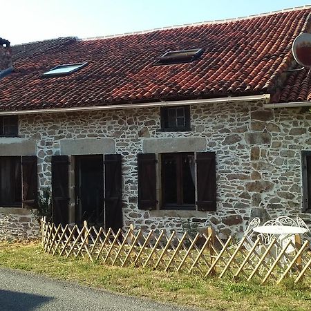 La Croix De Camargue Bed & Breakfast Oradour-sur-Glane Eksteriør bilde