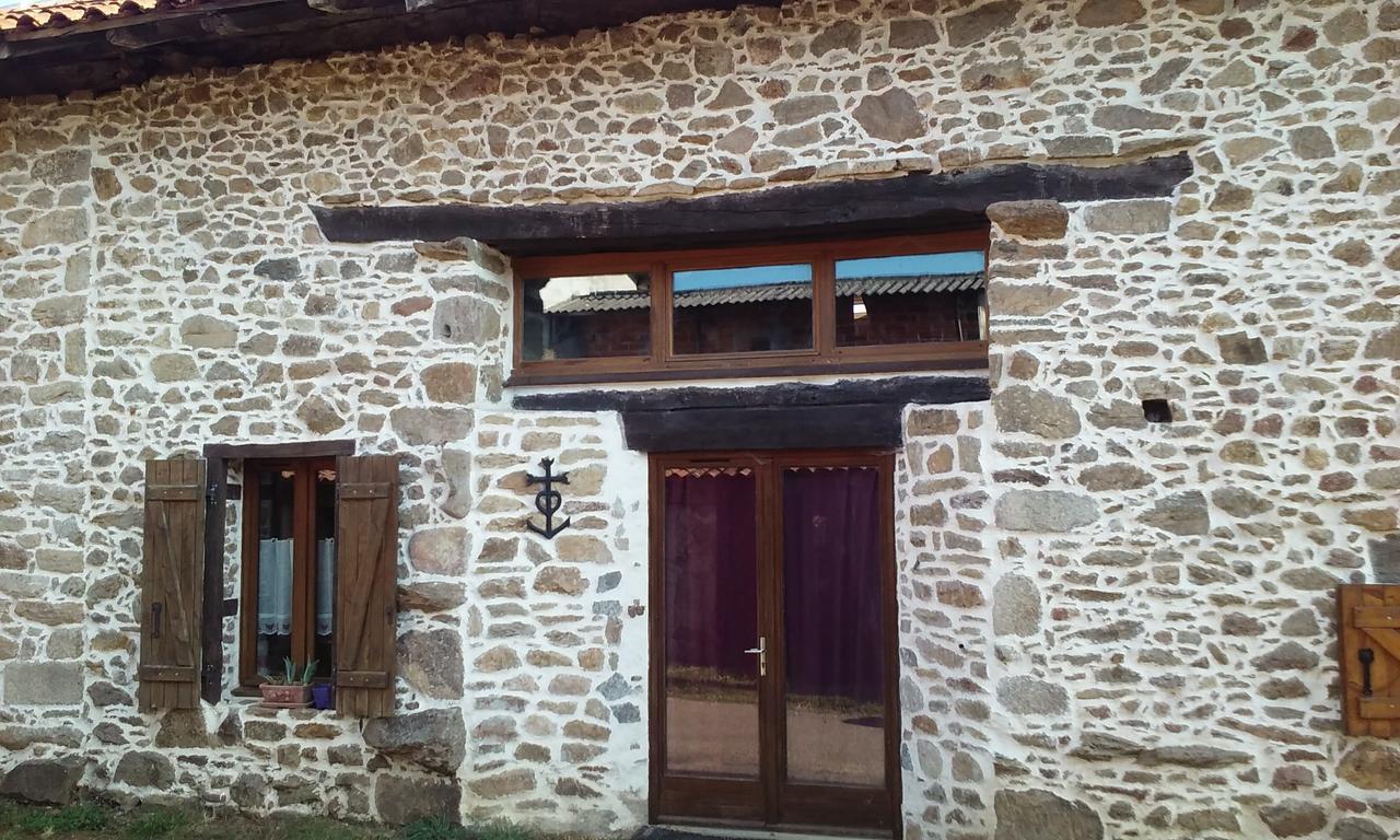 La Croix De Camargue Bed & Breakfast Oradour-sur-Glane Eksteriør bilde