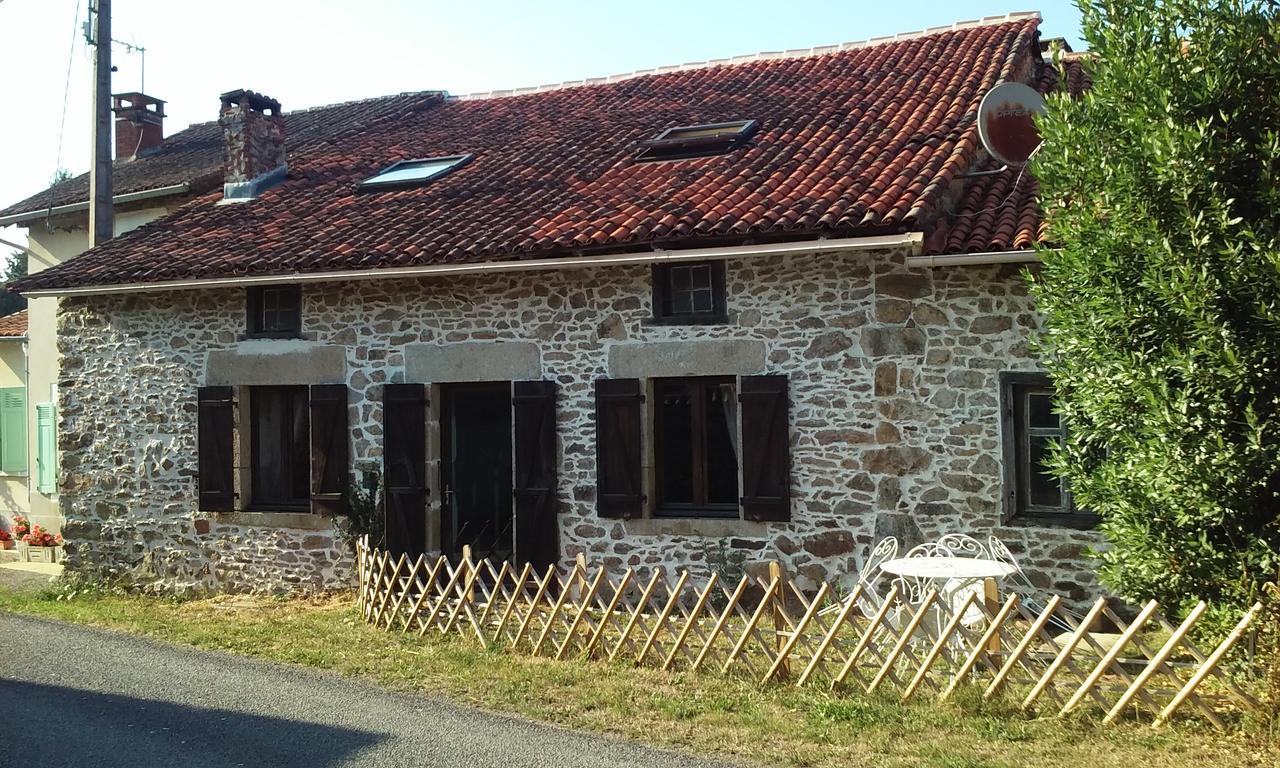 La Croix De Camargue Bed & Breakfast Oradour-sur-Glane Eksteriør bilde